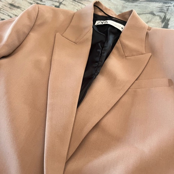 Zara Camel Blazer - Picture 12 of 12